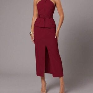 Elegant Sexy Solid Color Backless Halter Top And Skirt Suit. Size L